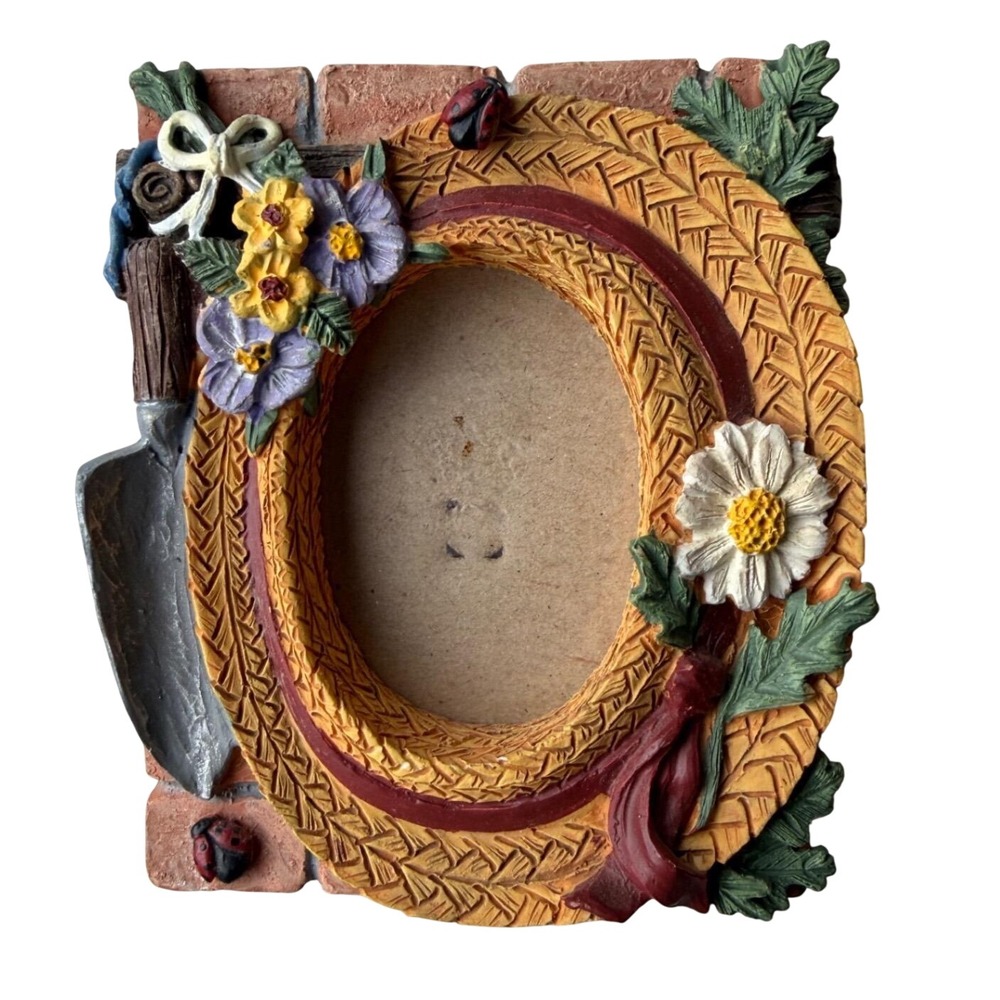 Vintage 1996 Figi Graphics Garden Mini Frame Straw Hat Ladybug Cottagecore 3x3.5